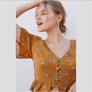 Lottie Moss Floral Crop Top With Button Detail